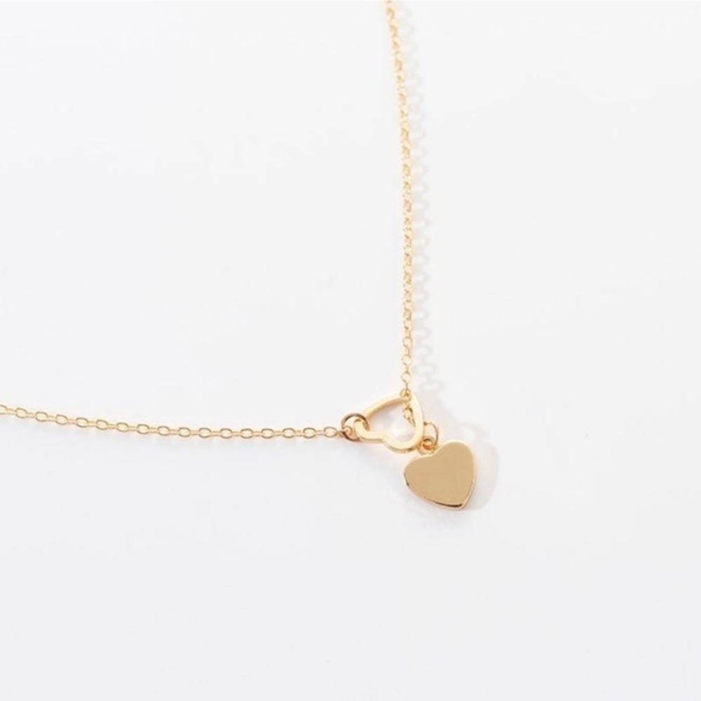 Gold Heart Pendant Necklace Dainty Layering Chain Minimalist NWT